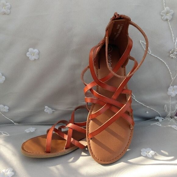 NWOT CAT & JACK Size 3 Brown Criss Cross Zip Up Sandals - Picture 4 of 9